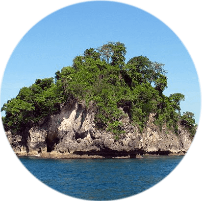 located in nusa penida, crystal bay is a stunning place
